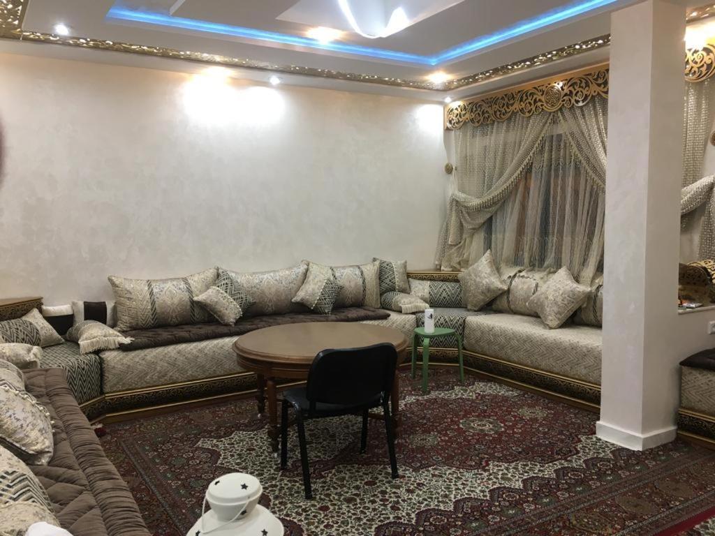 Appartement Y แทนเจียร์ ภายนอก รูปภาพ